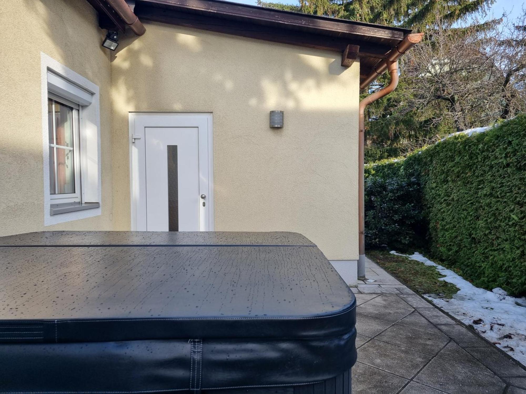 Villa With Private Sauna And Jacuzzi, 8 Min From Schloss Schoebrunn Viena Exterior foto